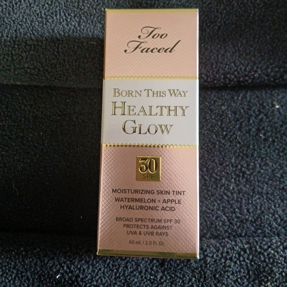 Too Faced Born This Way Healthy Glow Moisturizing Skin Tint Maple💄🤩